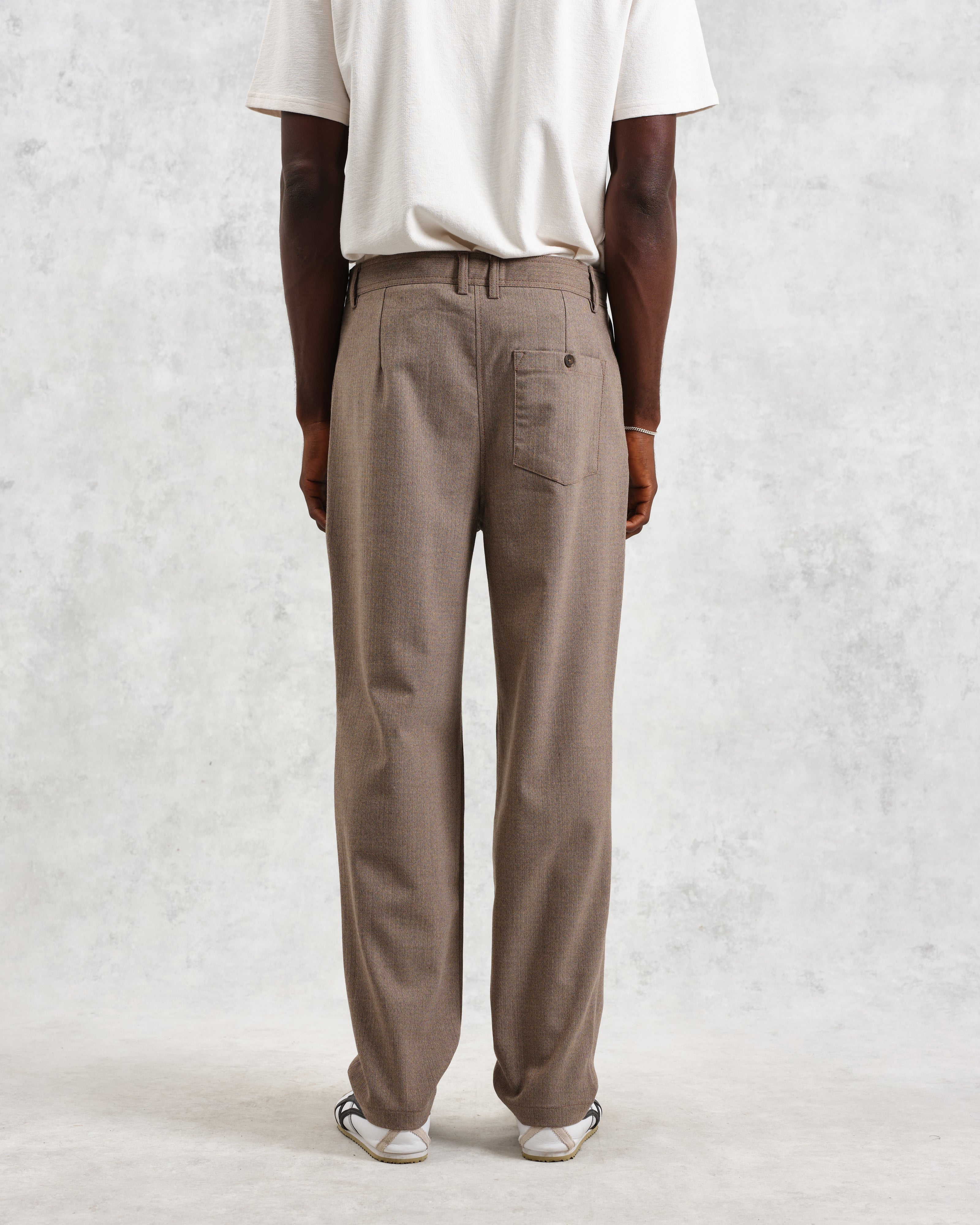 Raleigh - Light Brown Herringbone Pleated Trousers