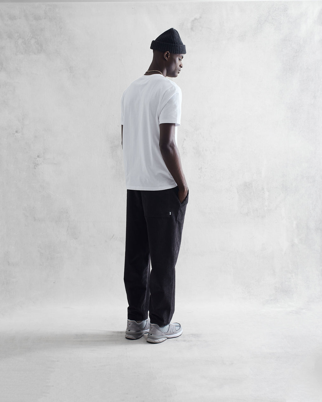 Reid - White Organic Cotton T-Shirt