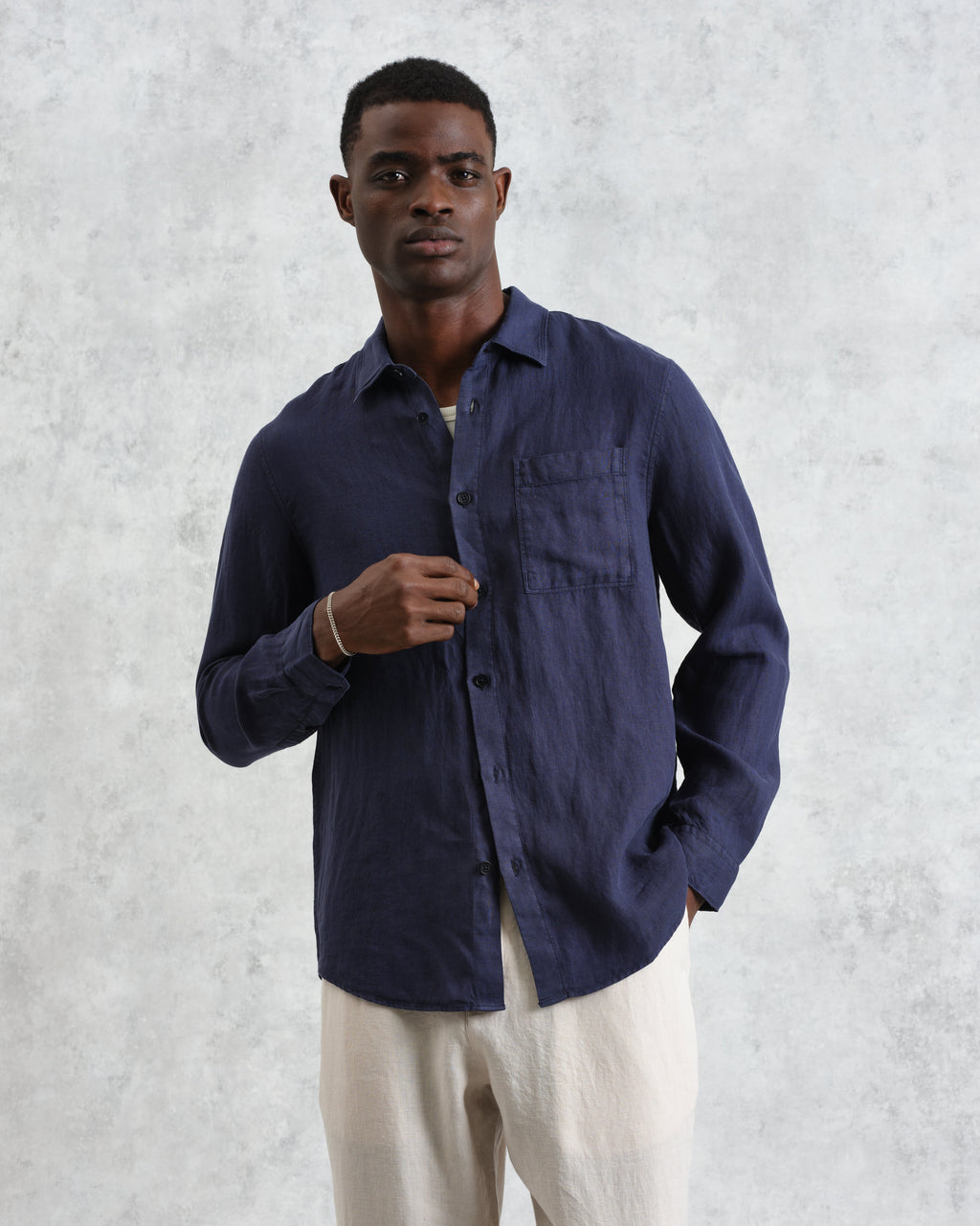 Rove - Navy Linen Shirt