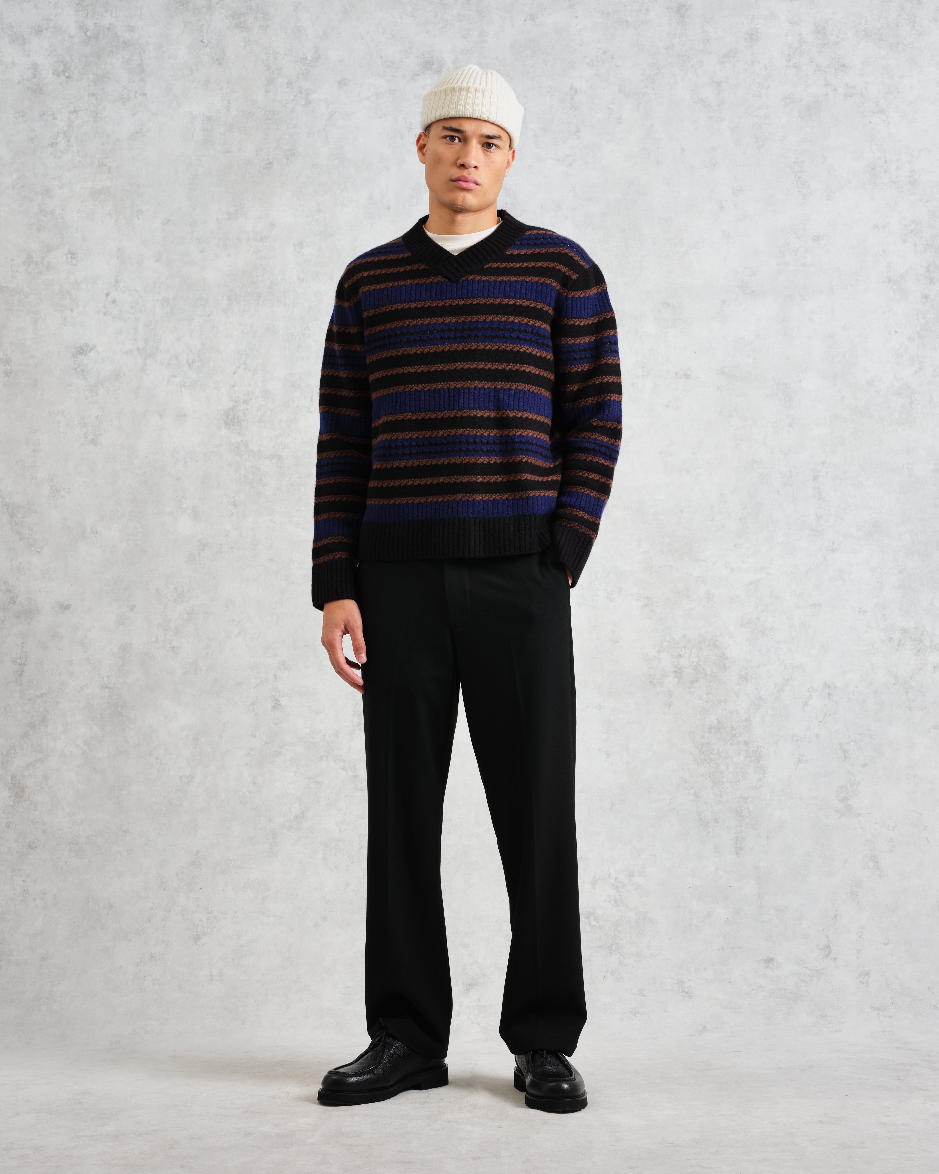 Scafell - Black Pointelle Stitch Jumper