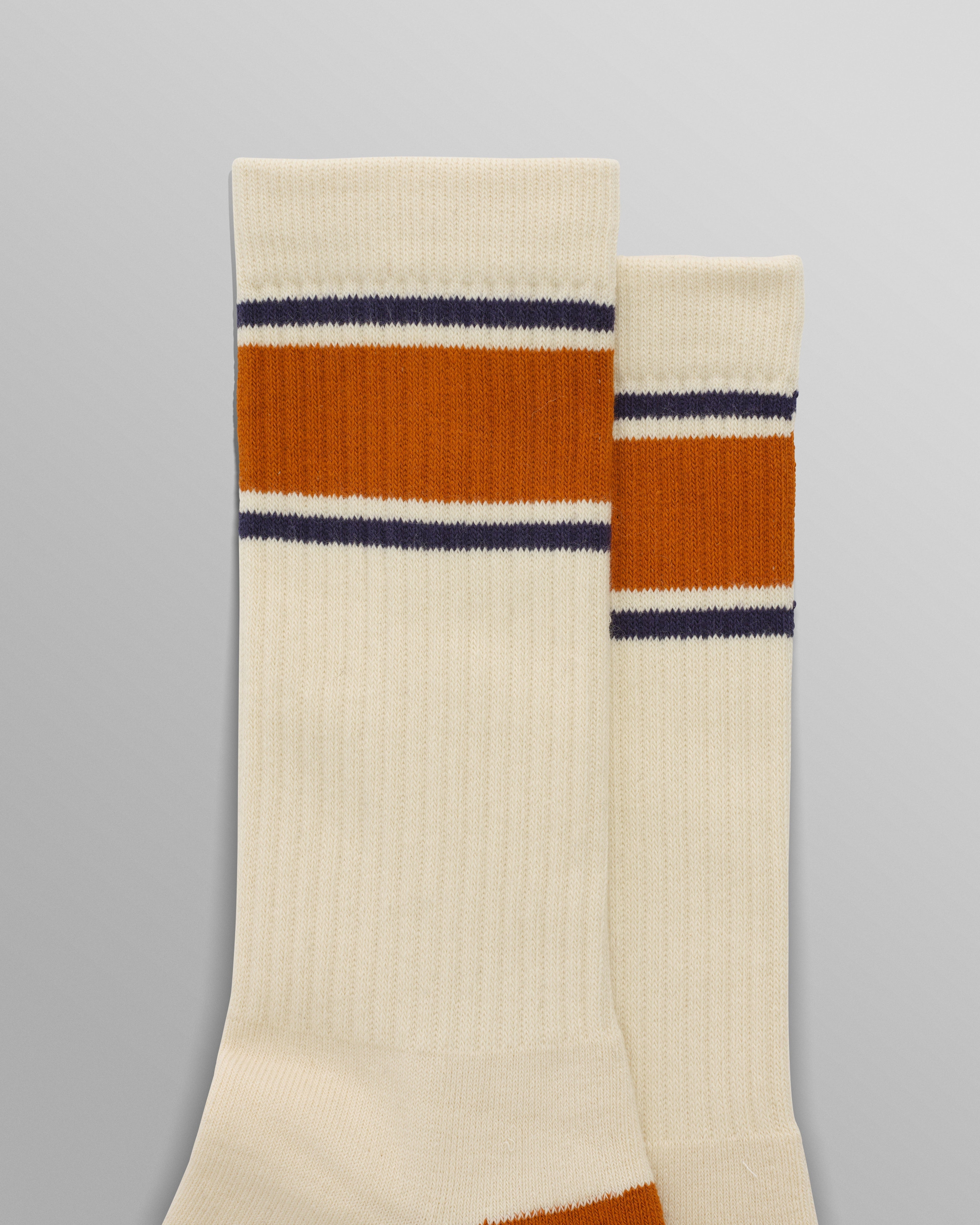 Thorpe - Ecru And Orange Running Stripe Sports Sock