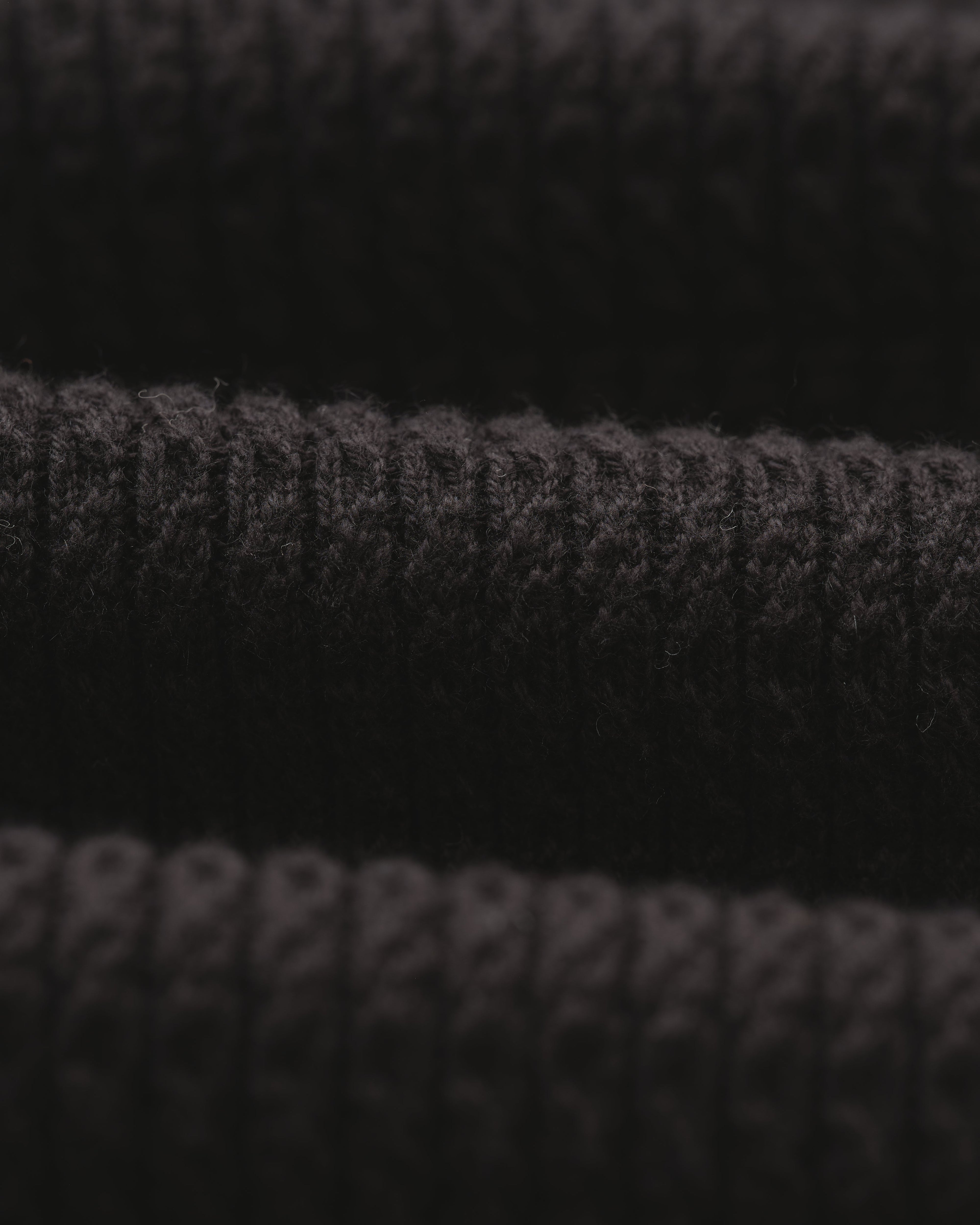 Tristan - Black Cable Stitch Knitted Shirt
