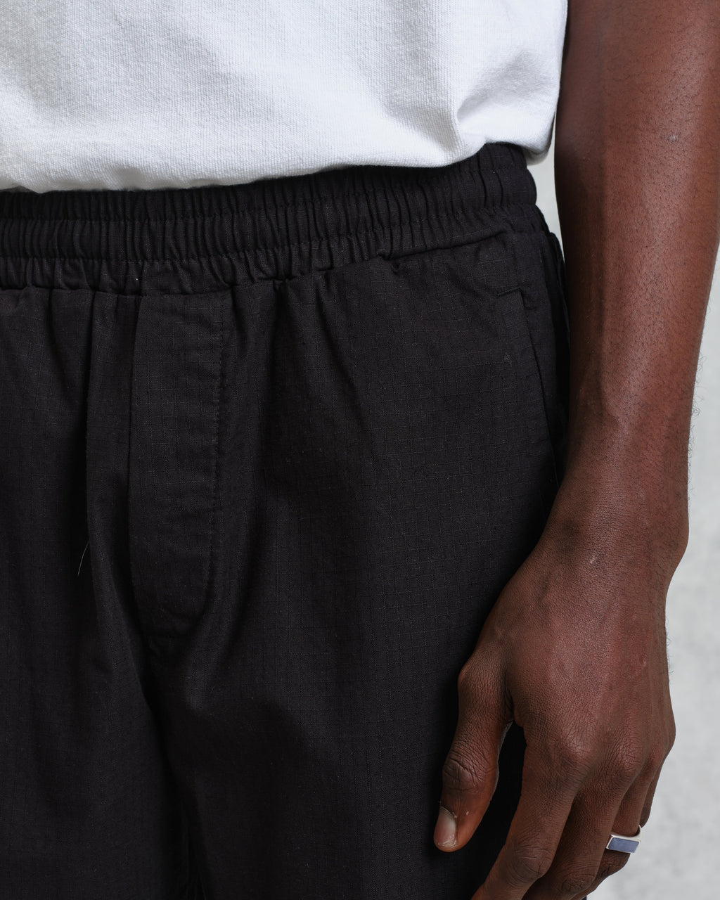 Tyne - Black Cotton-Linen Ripstop Trousers